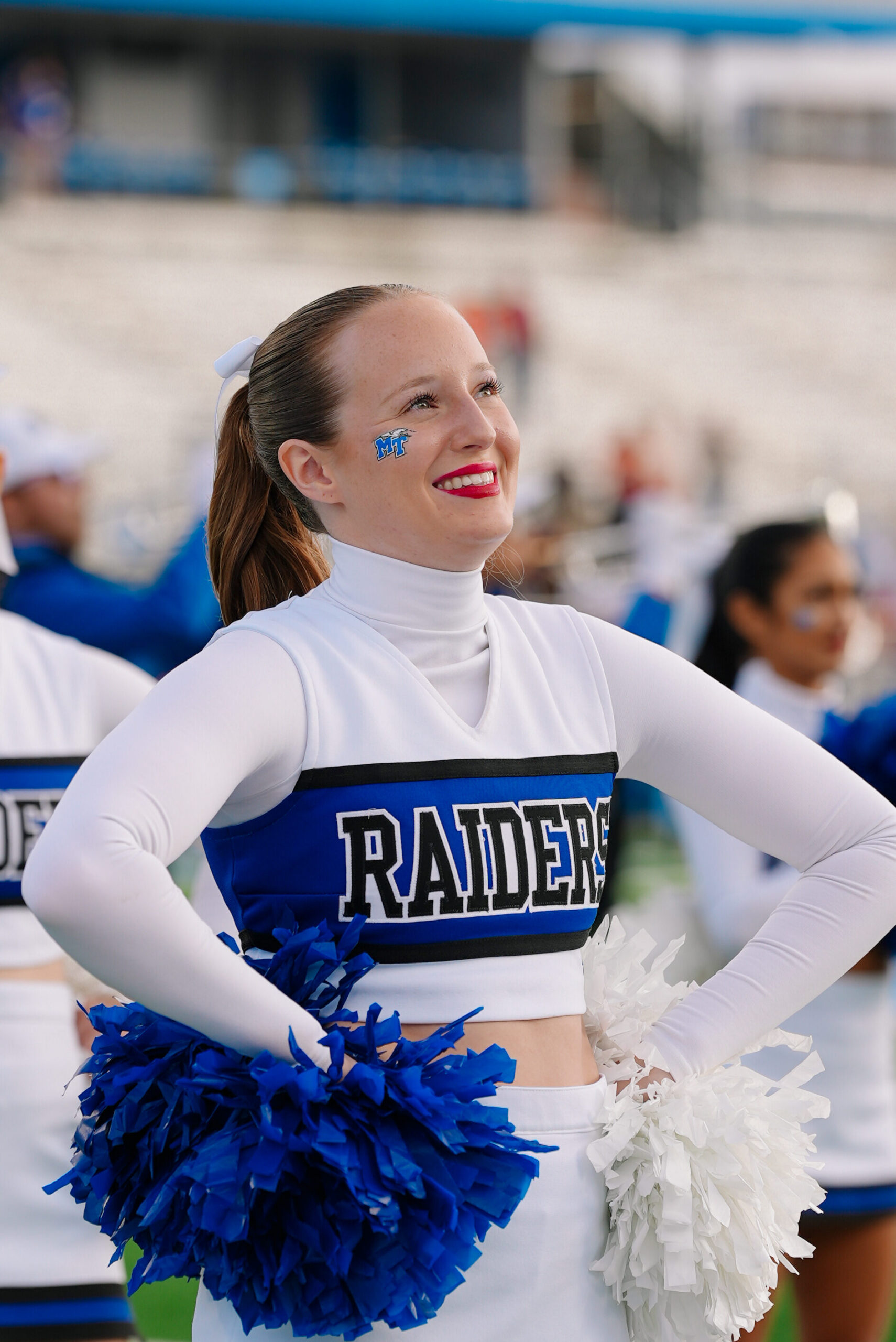 cheerleader